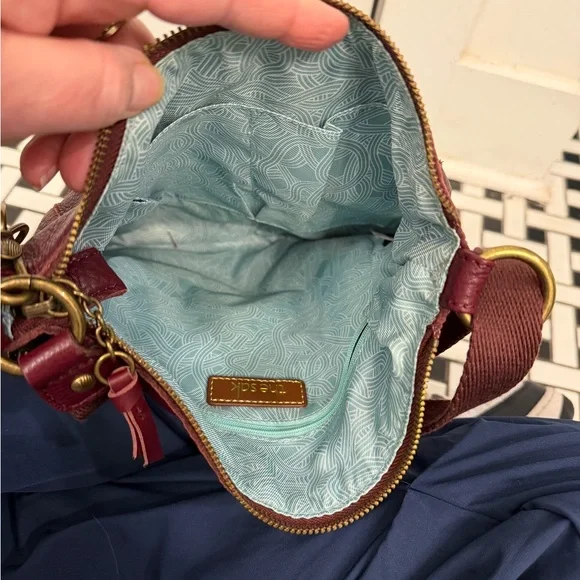 The Sak Lucia Leather crossbody purse Shoulder Bag - Picture 5 of 9